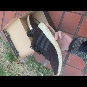 COPY - Adidas NMD R2